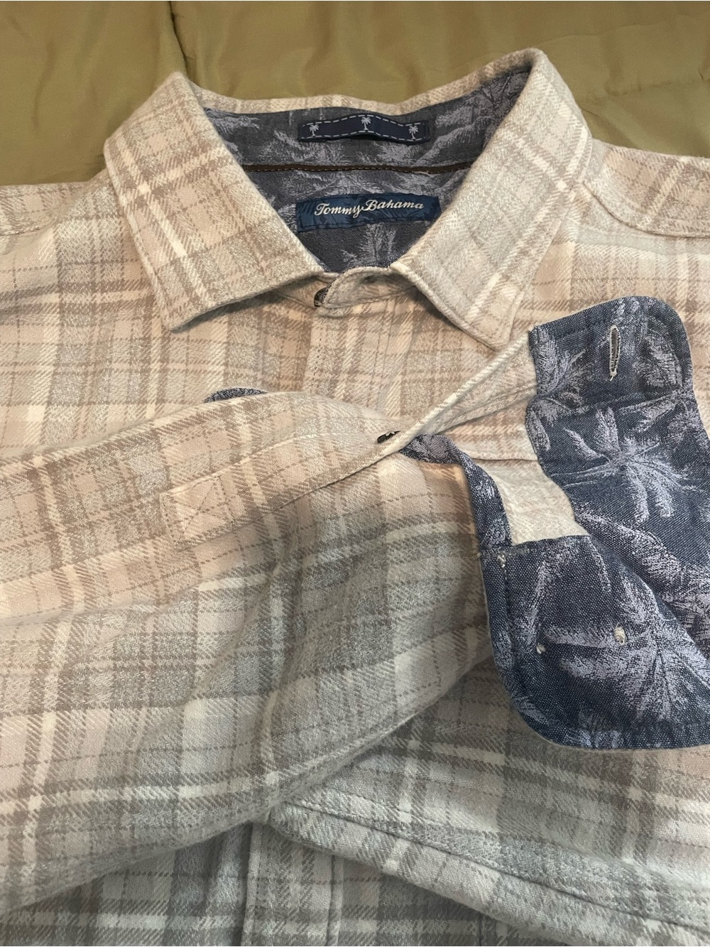 Tommy Bahama Men's L whit and grey plaid shirt jacket